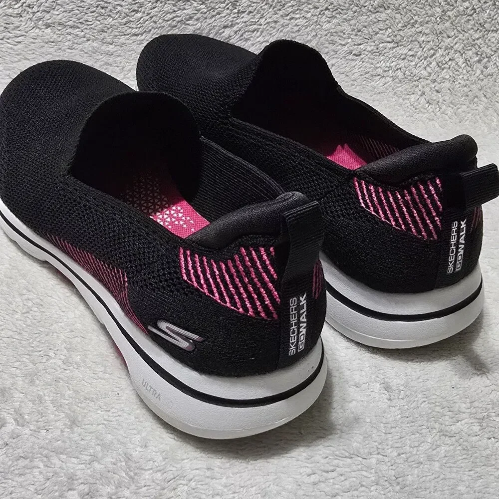 Skechers GoWalk 5 Prized Women's Sz 10 Sneakers Black Pink Slip On Walking Shoes